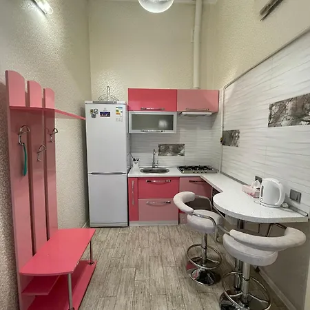 Novoselskogo 75 Апартаменти *